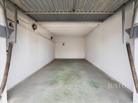 Pronájem - malý objekt/garáž