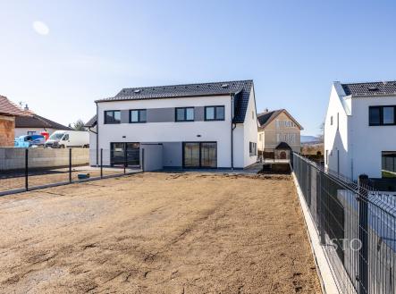 Pronájem - dům/vila, 121 m²