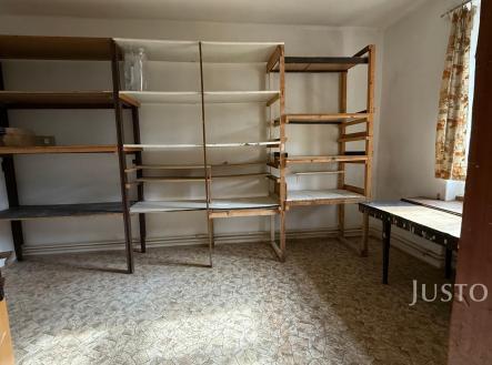 Pronájem - kanceláře, 70 m²