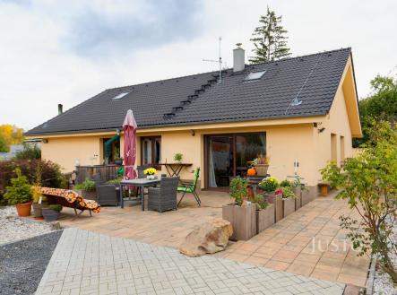 Prodej - dům/vila, 227 m² obrázek