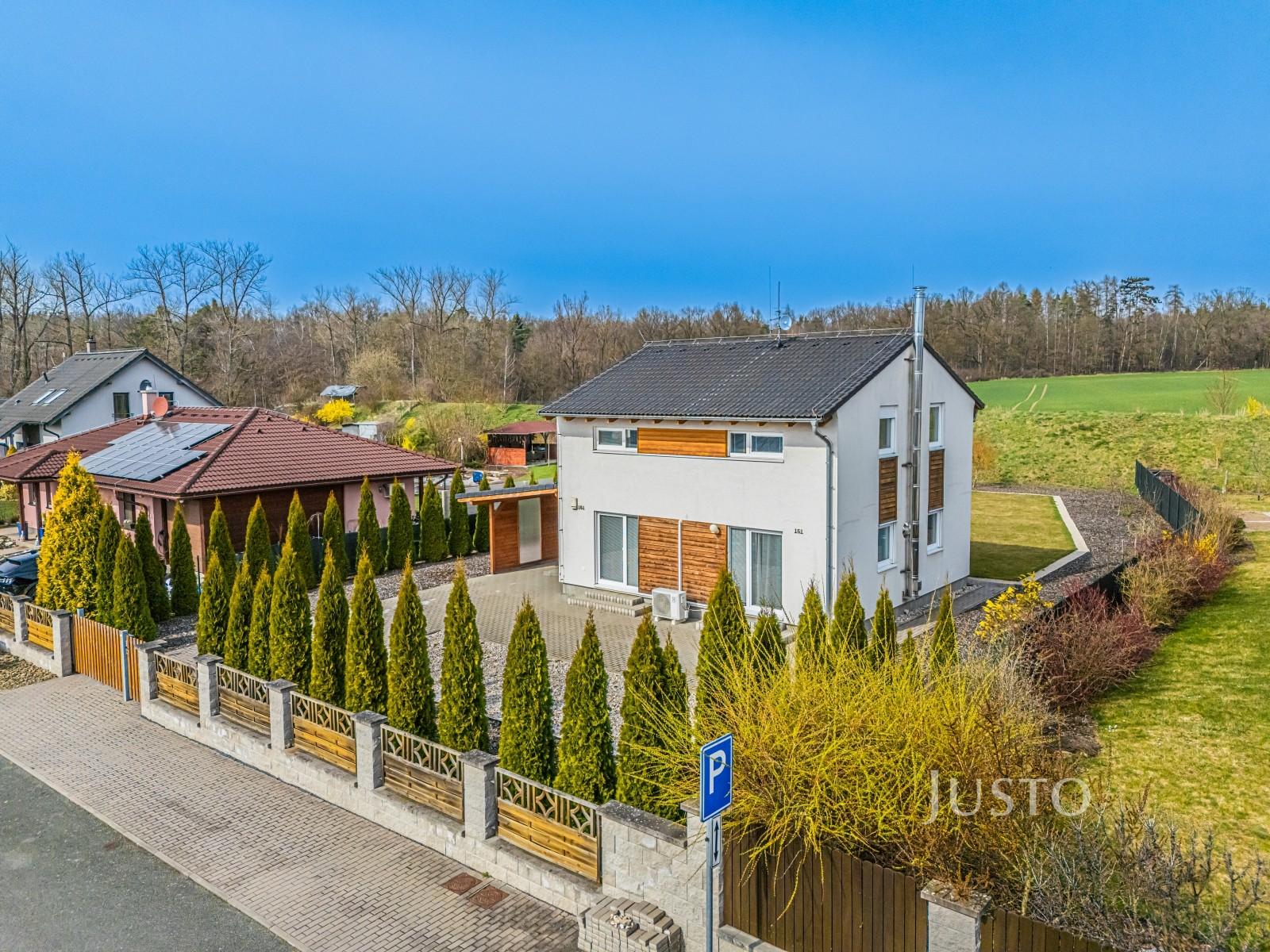 Prodej rodinného domu 117 m² s pozemkem 1389 m²