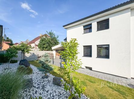 Prodej - dům/vila, 213 m²