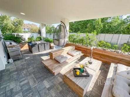 Prodej - dům/vila, 213 m²