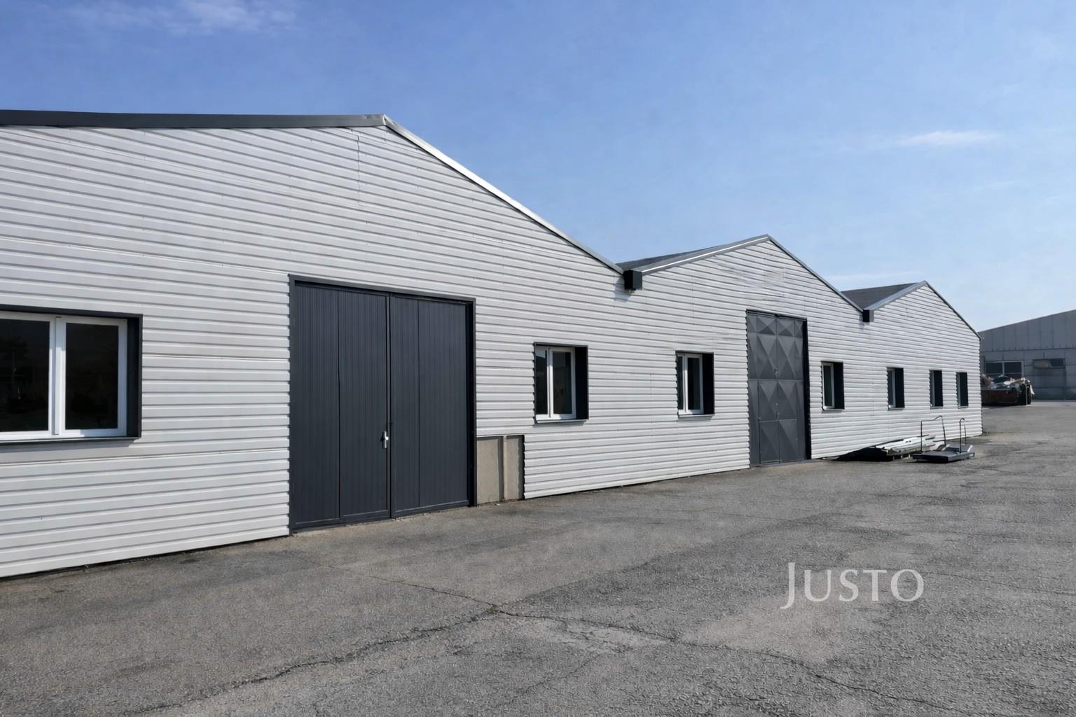 Pronájem skladů 500 m²