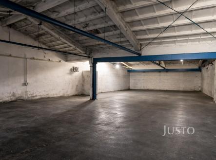 Pronájem - skladovací prostor