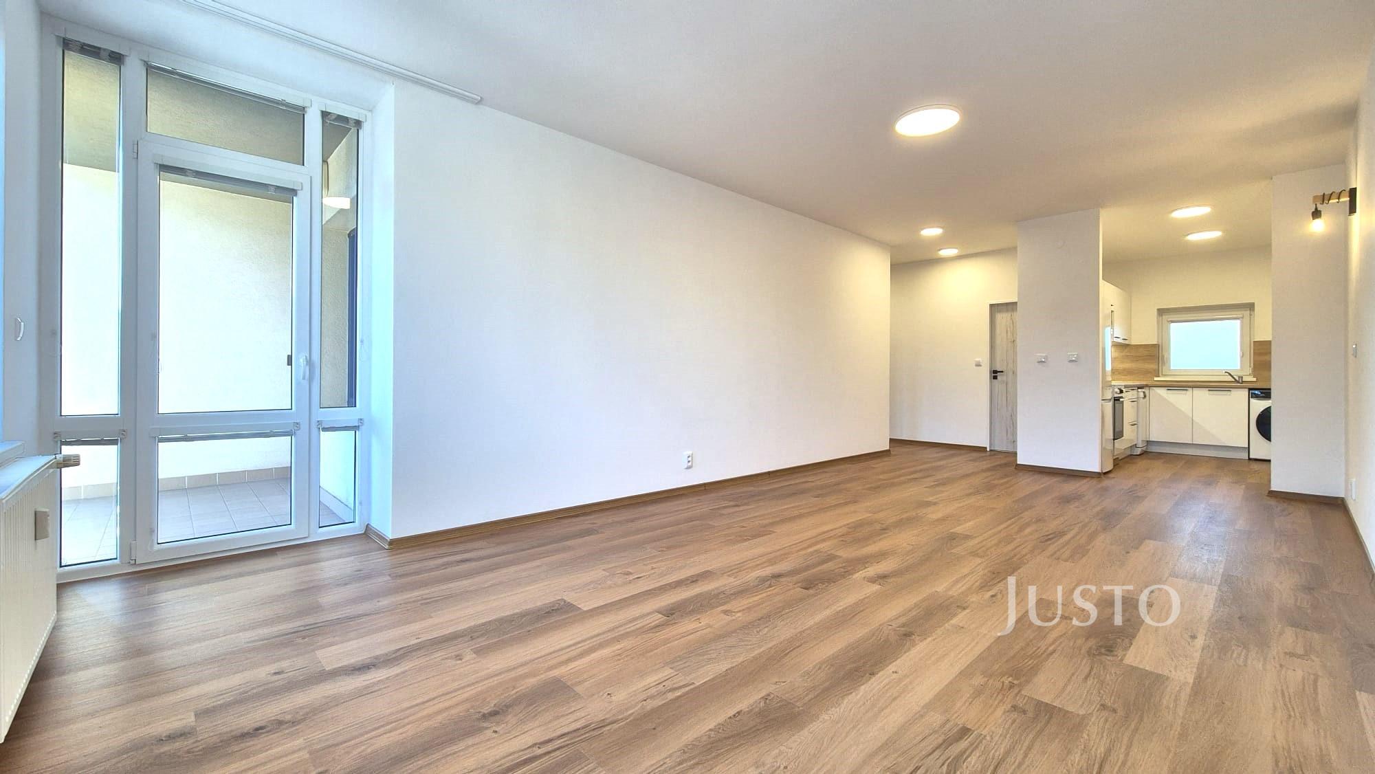 Pronájem 2+kk 65 m² + lodžie