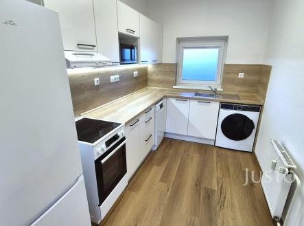 Pronájem bytu, 2+kk, 65 m²