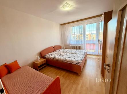 Pronájem bytu, 2+1, 61 m²