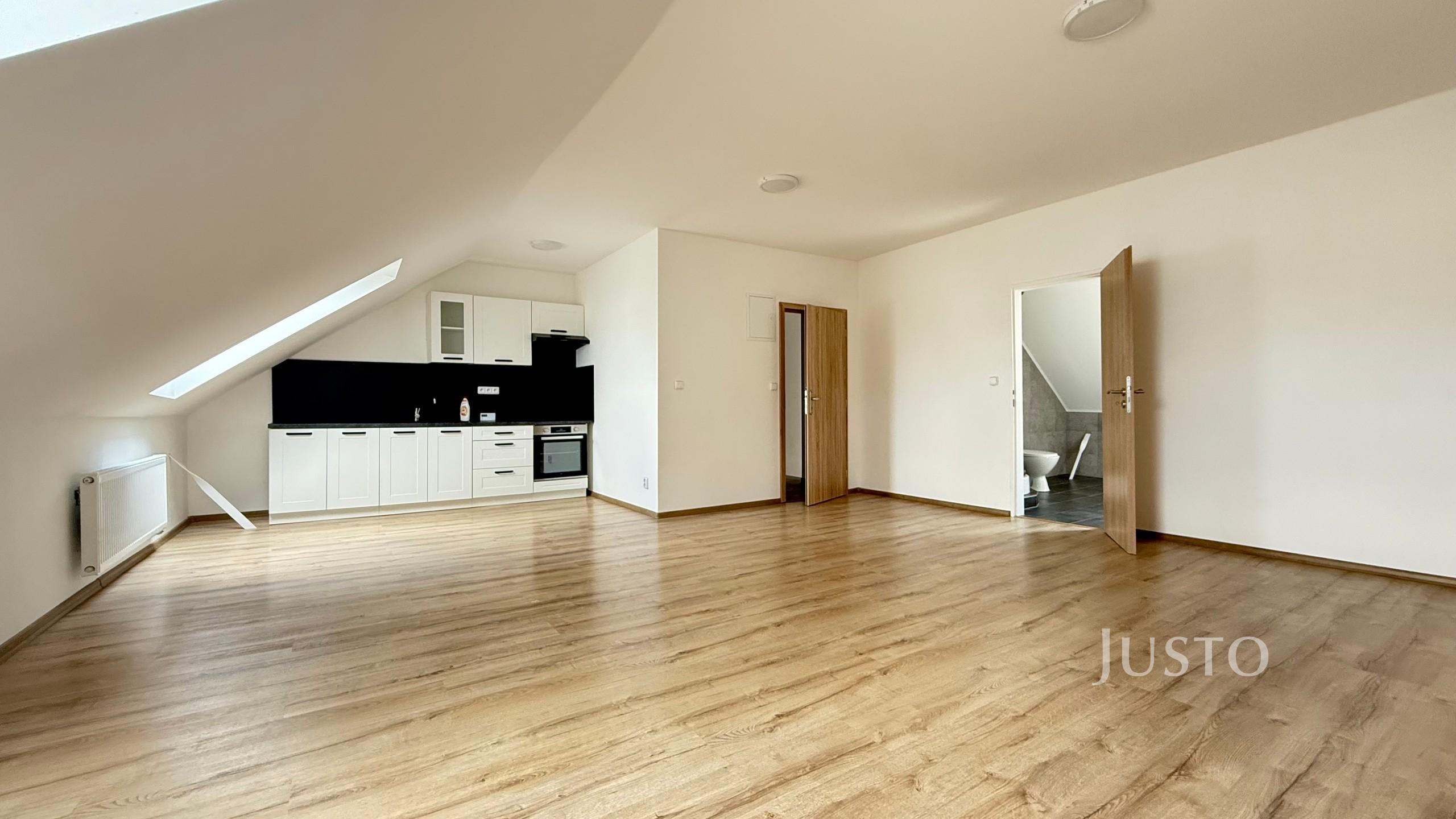 Pronájem 1+kk 50 m² , Chabařovice