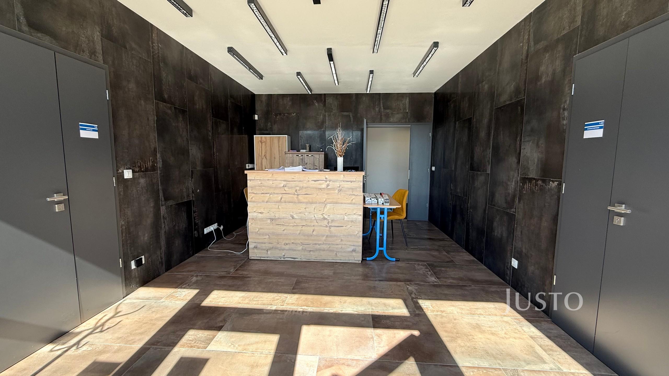 Pronájem kanceláří 165 m²