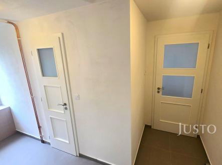 Pronájem bytu, 1+1, 38 m²