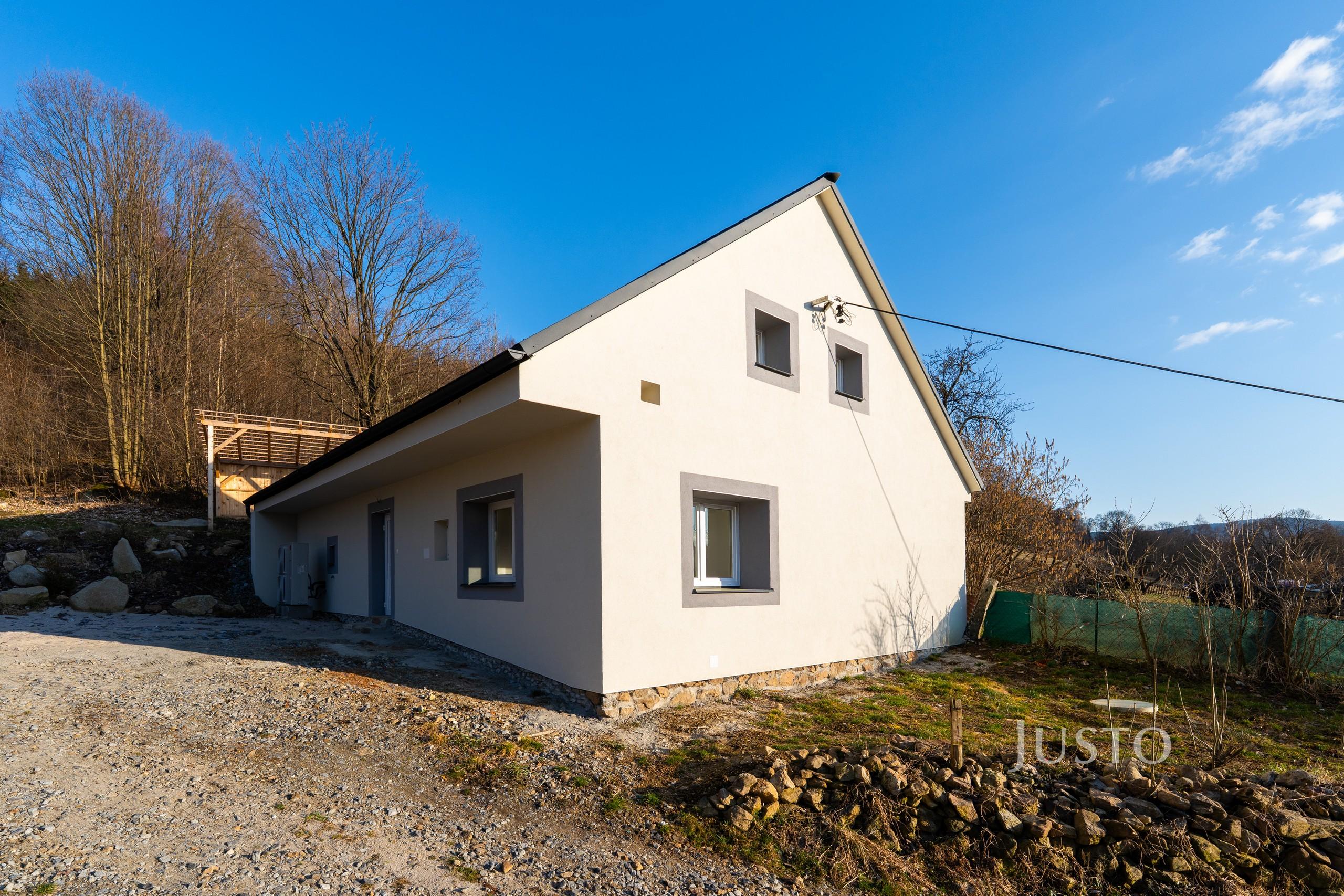 Prodej chalupy 146 m² s pozemkem 371 m²