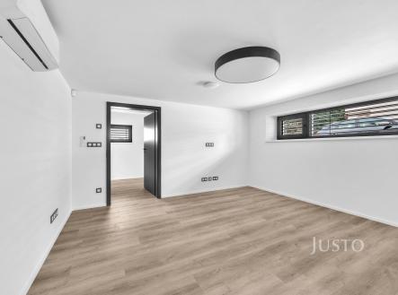 Pronájem - kanceláře, 33 m²