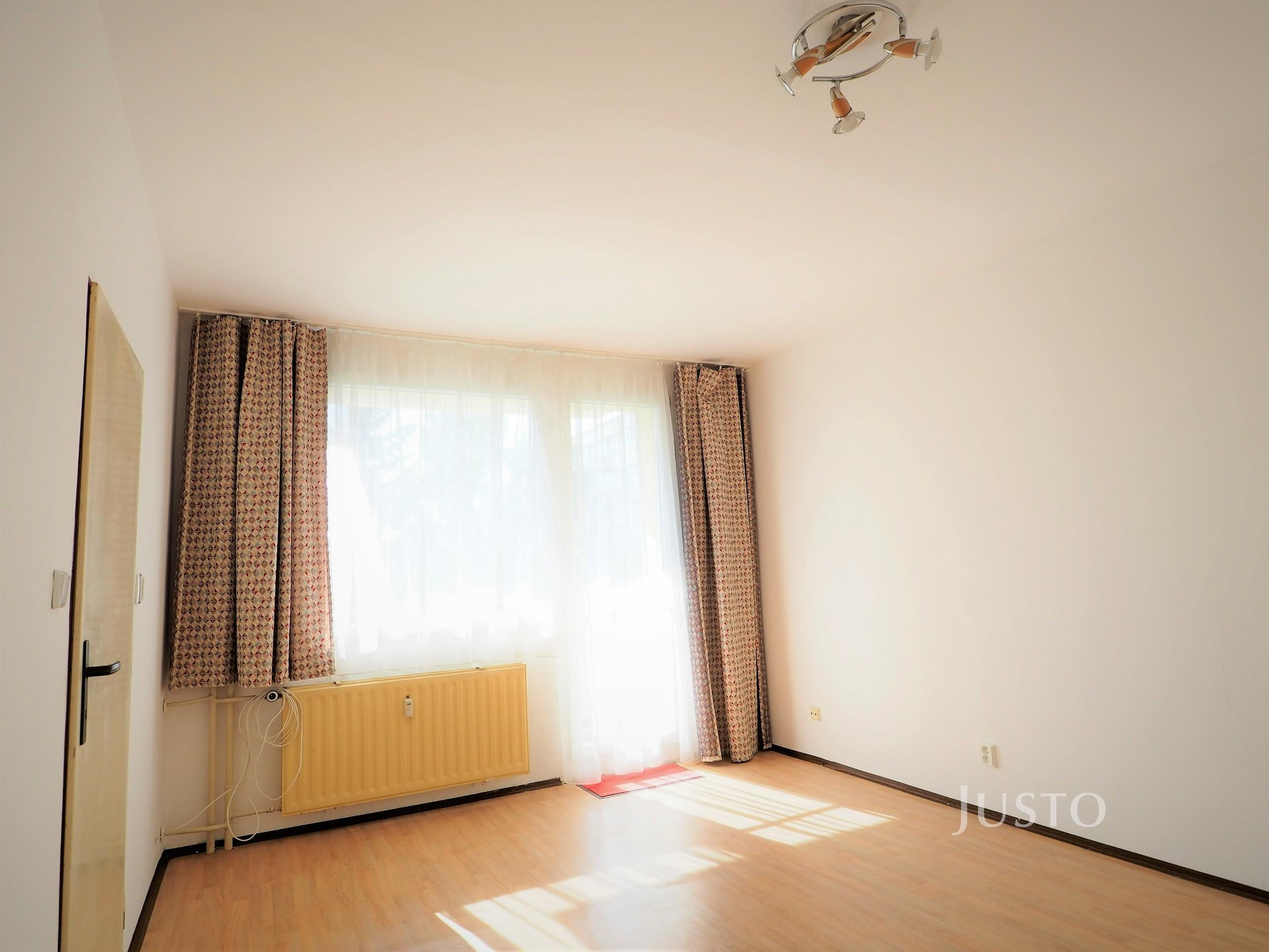 Pronájem 1+1 38 m² + balkón