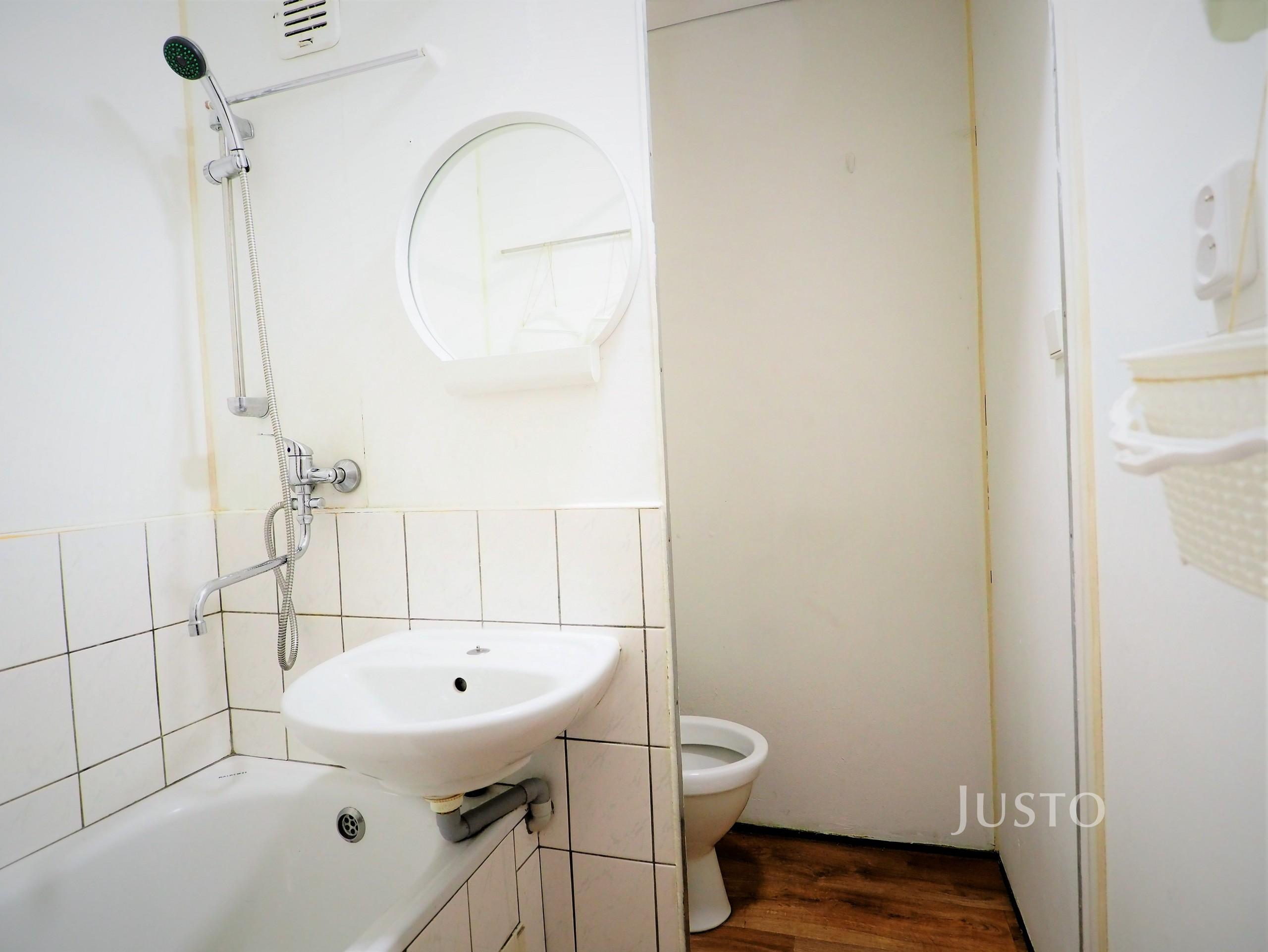 Pronájem 1+1 38 m² + balkón