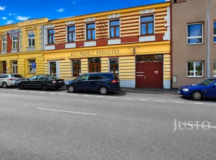 Pronájem - restaurace, 110 m²