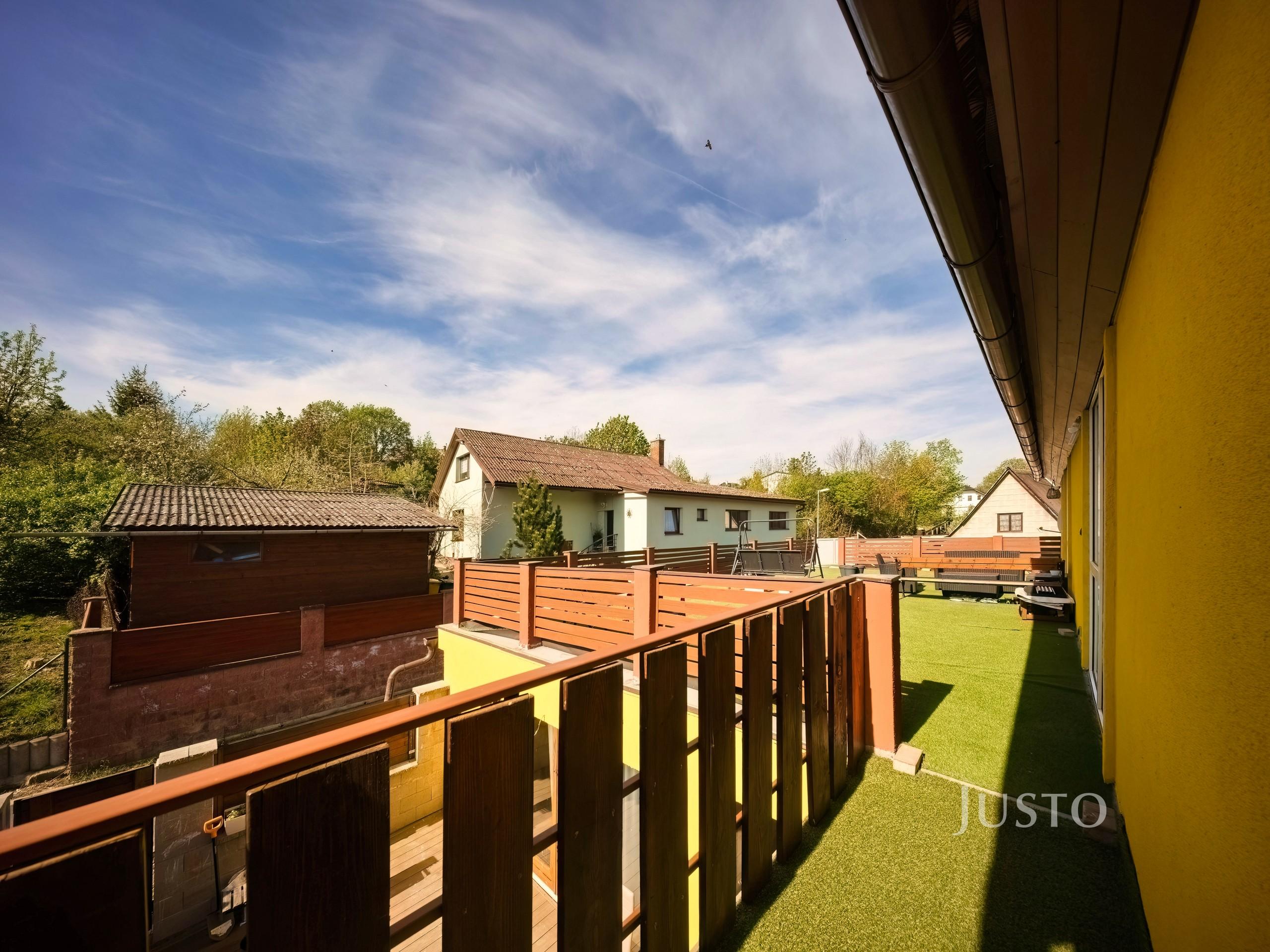 Prodej 2+kk 64 m² + terasa 30 m²