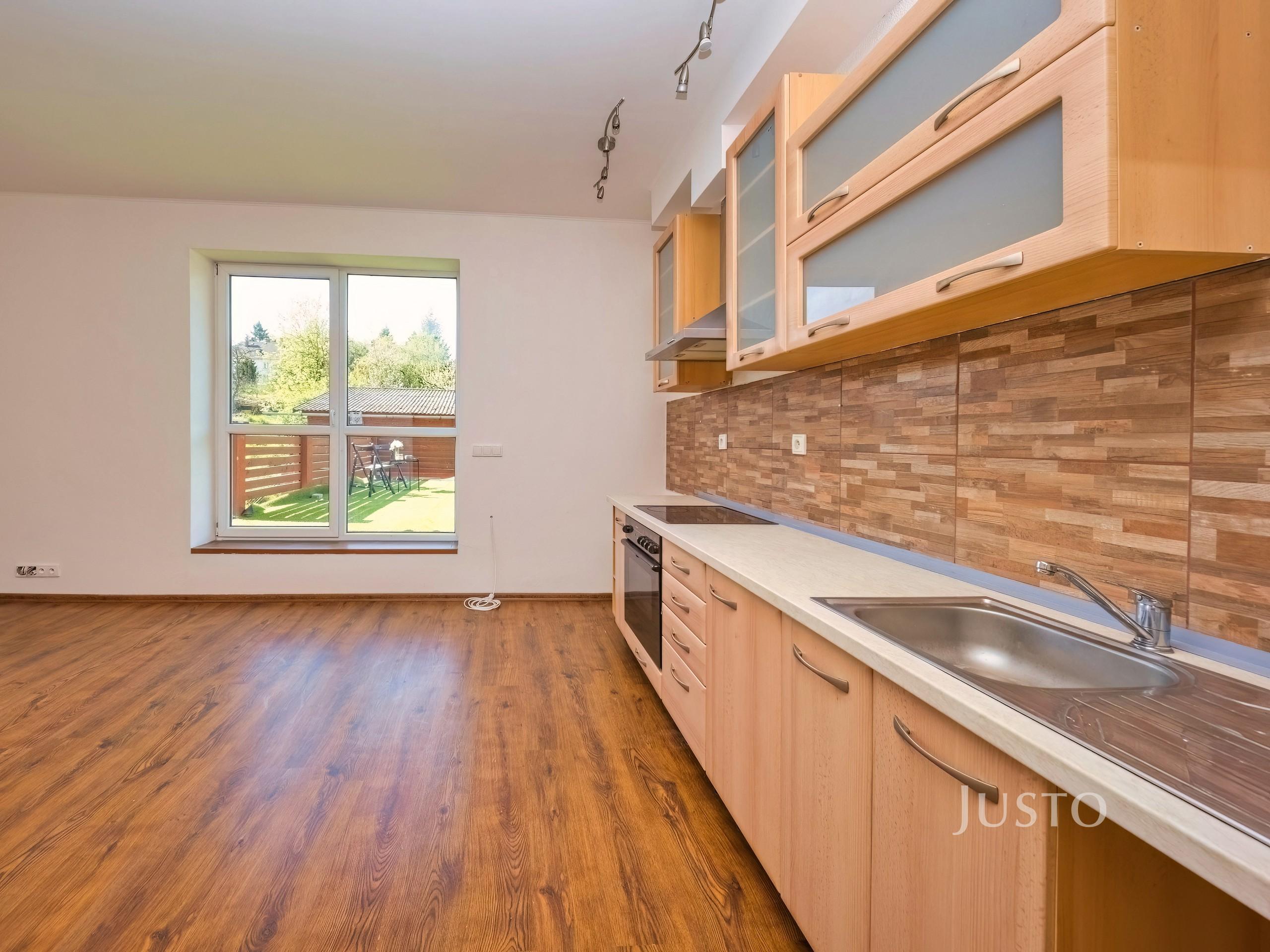 Prodej 2+kk 64 m² + terasa 30 m²