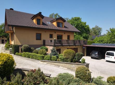 Prodej - dům/vila, 425 m²
