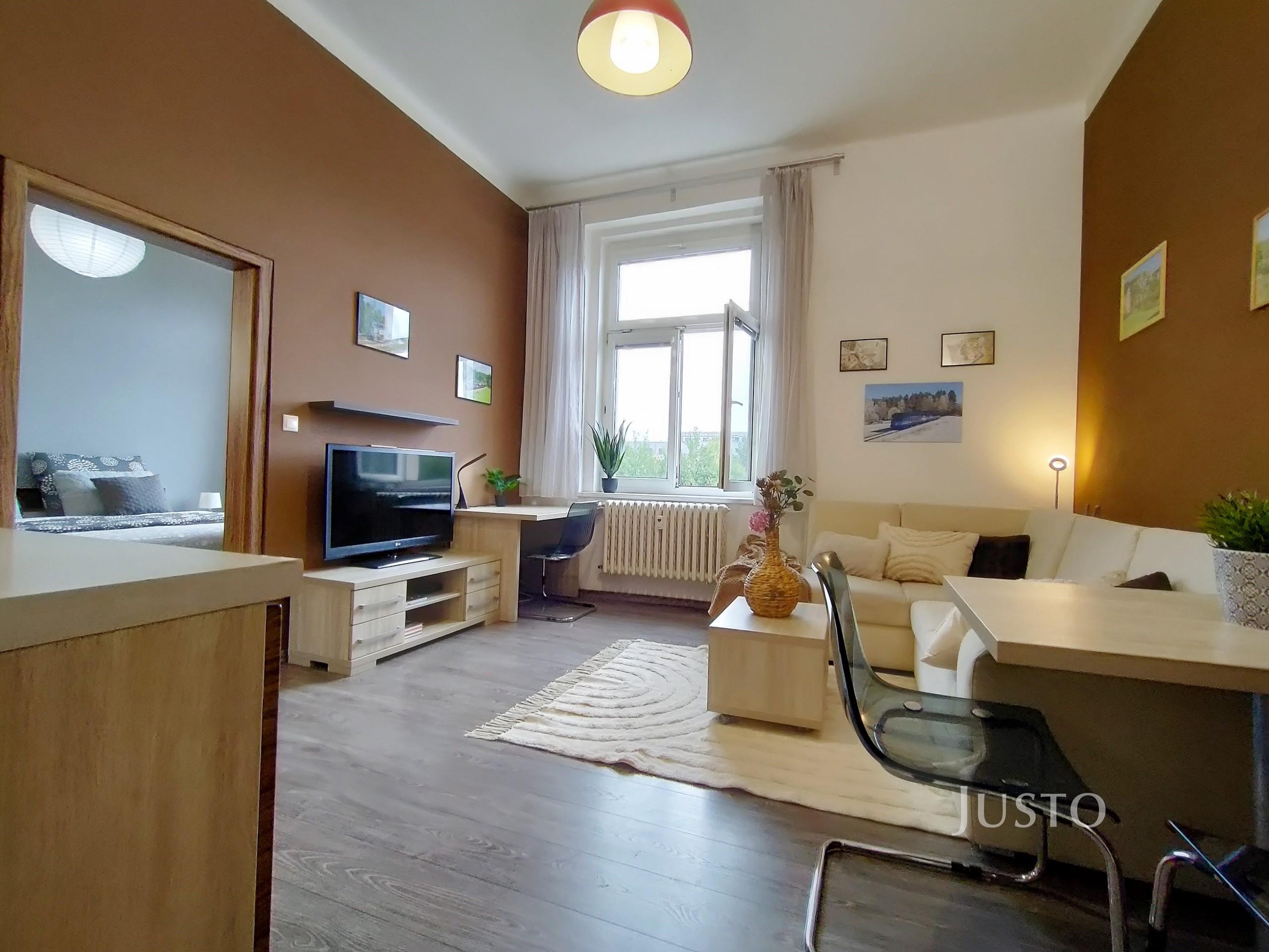 Pronájem 2+kk+P, 45 m², Písek - Pražská