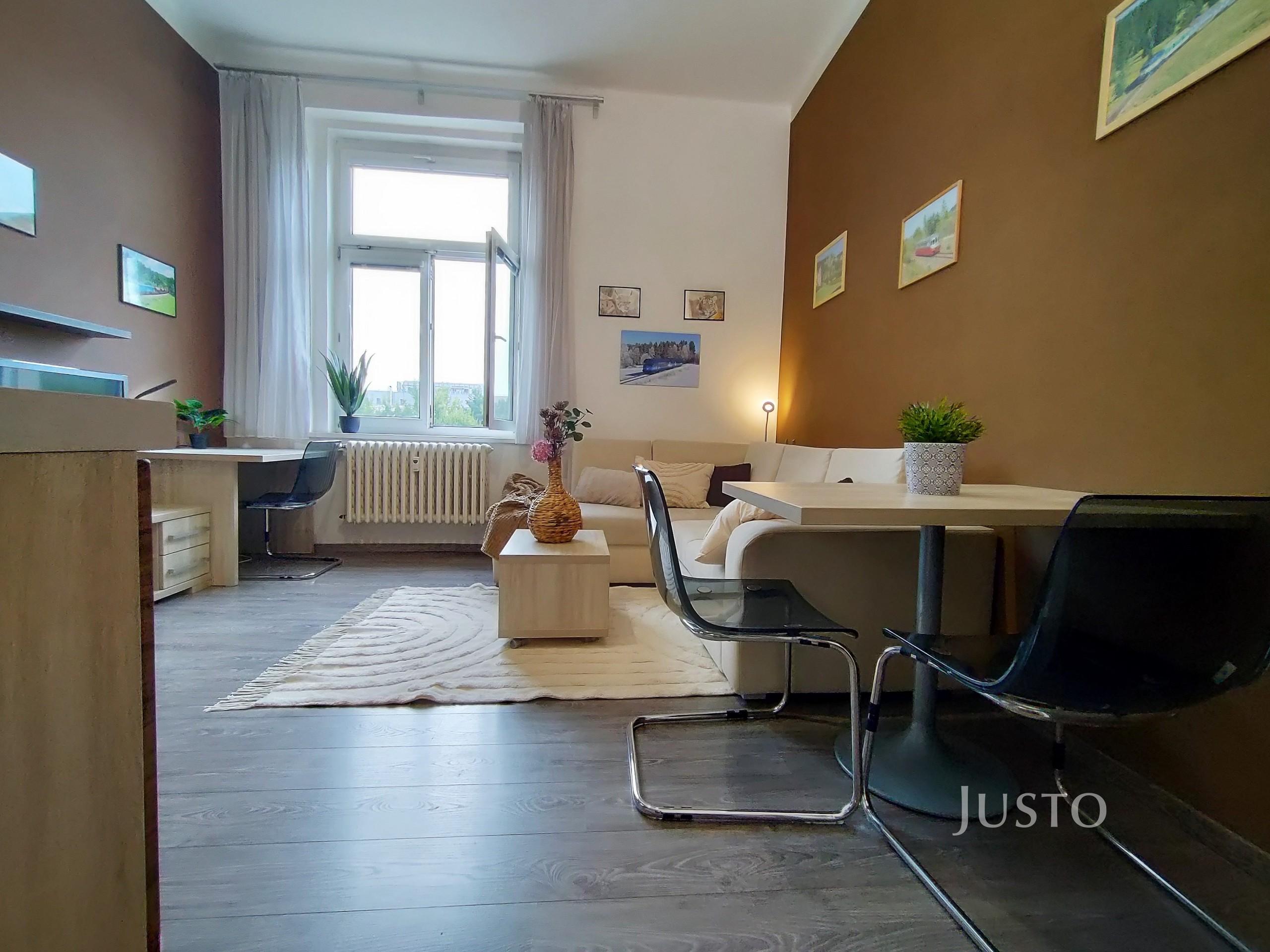 Pronájem 2+kk+P, 45 m², Písek - Pražská