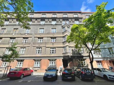 Prodej bytu, 3+kk, 87 m²