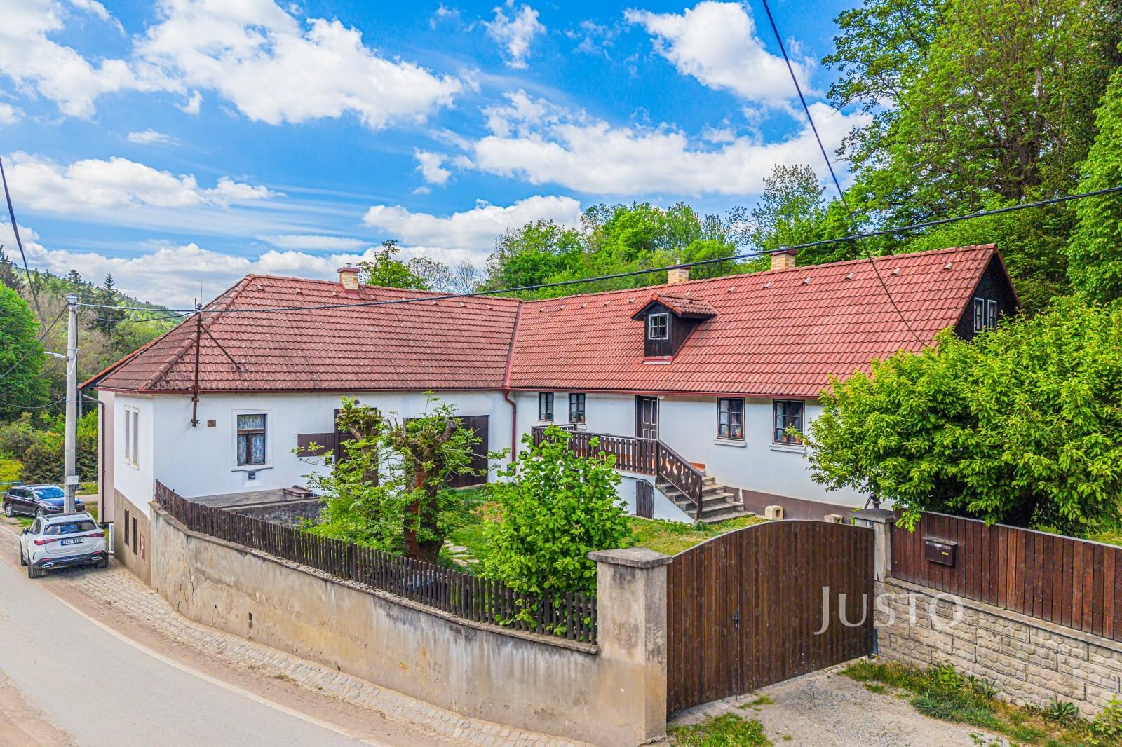 Prodej rodinného domu 137 m² s pozemkem 1588 m²