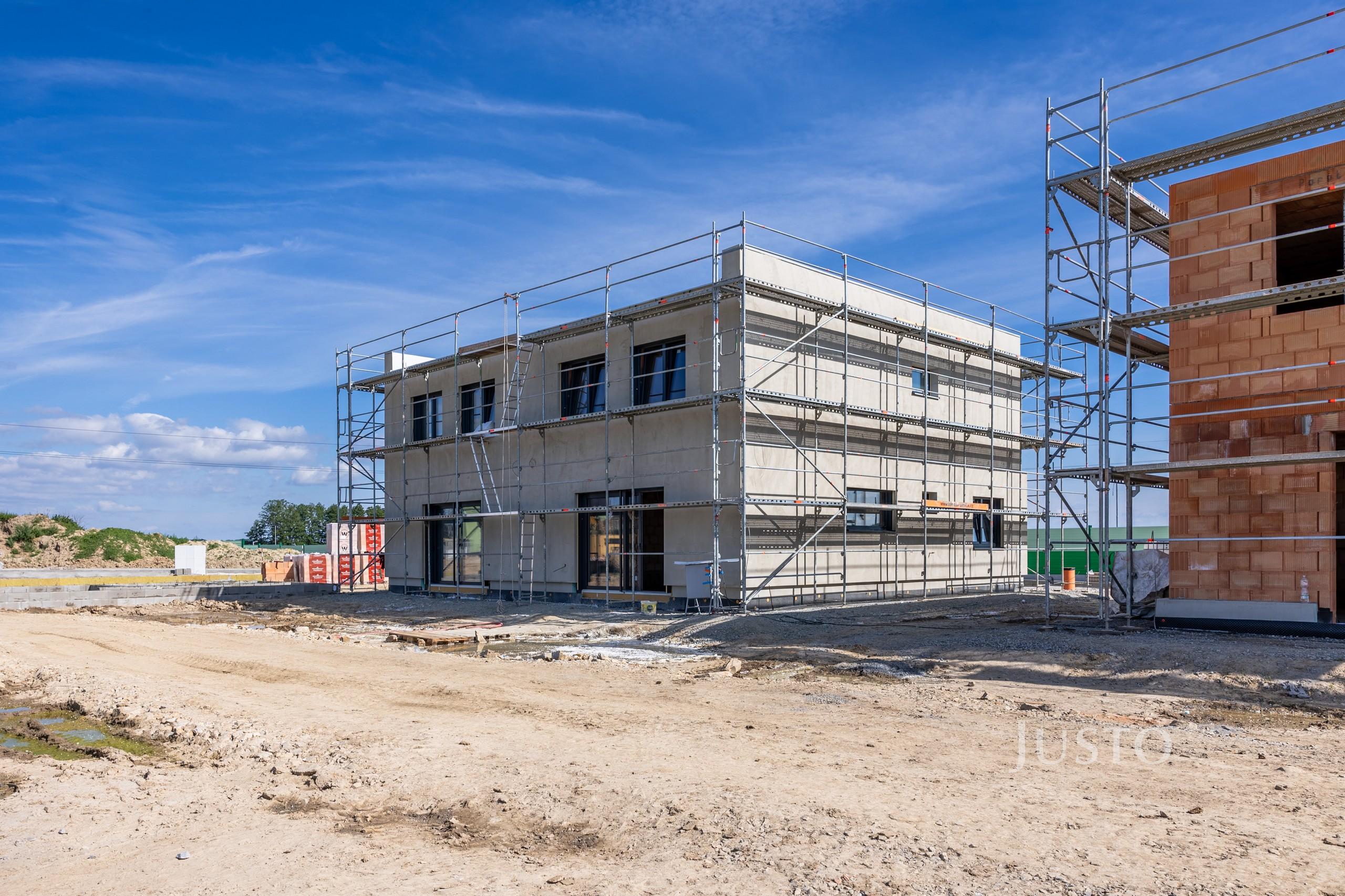 Prodej rodinného domu 123 m² s pozemkem 387 m² + terasa 23 m²