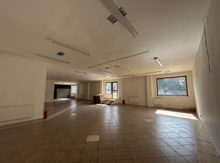 foto: 1 | Pronájem - obchodní prostor, 263 m²