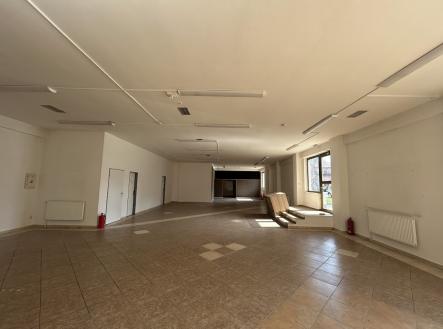 foto: 4 | Pronájem - obchodní prostor, 263 m²
