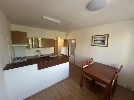 Pronájem bytu, 2+kk, 38 m² obrázek