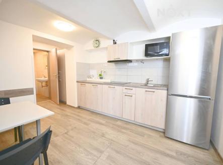 Prodej - komerční objekt, jiný, 100 m²