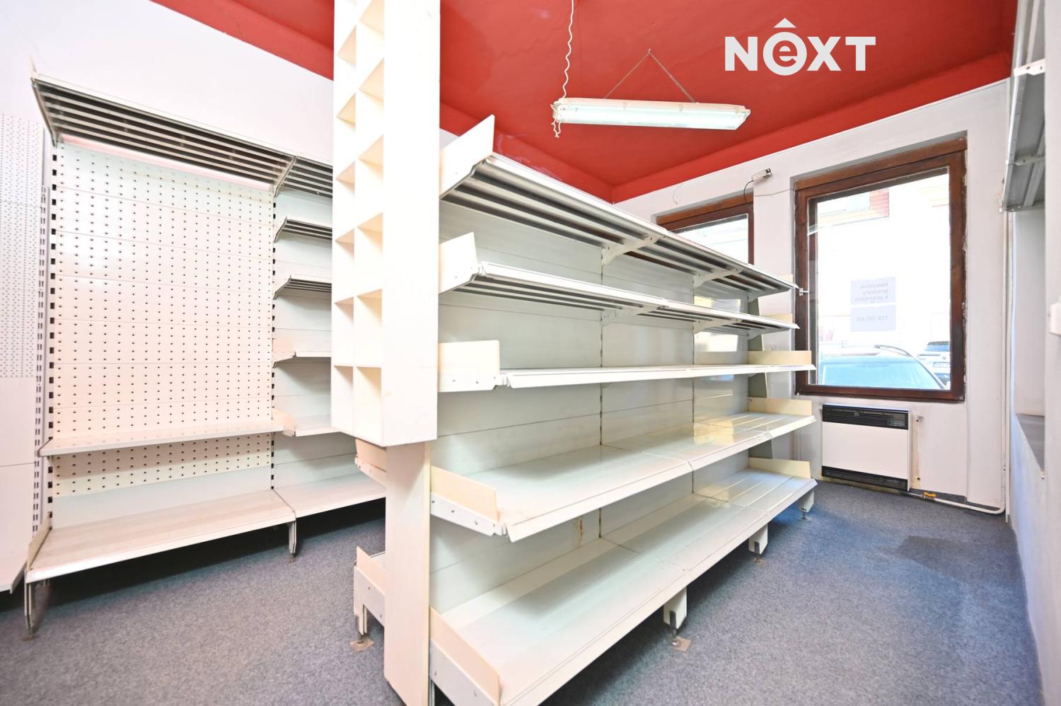 Pronájem komerční Obchodní prostory, 60㎡