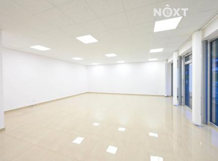 Pronájem - komerční objekt, obchodní centrum, 70 m²