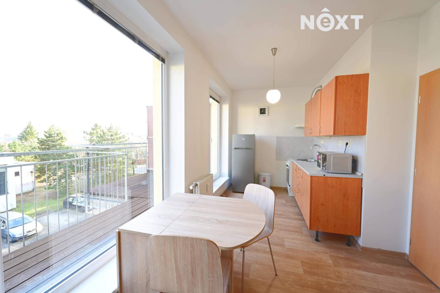 Pronájem byt 1+kk, 39㎡