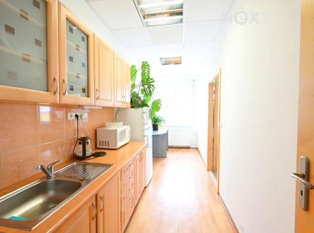 Pronájem - kanceláře, 30 m²