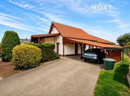 Prodej - dům/vila, 182 m²