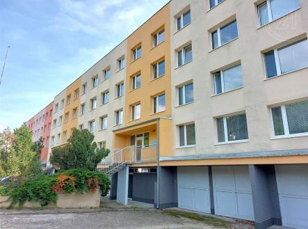 . | Prodej bytu, 4+1, 85 m²