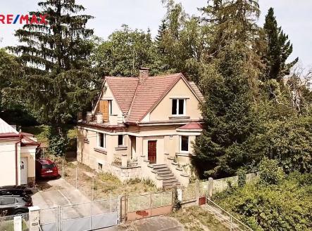 pohled z ulice | Prodej - dům/vila, 167 m²