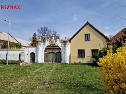 20250412-112114.jpg | Prodej - dům/vila, 300 m²