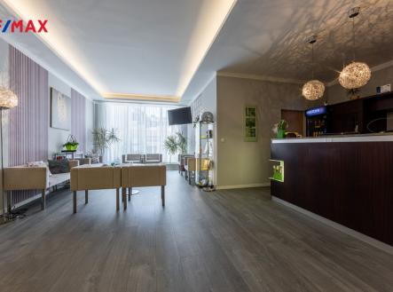 6u1a9417-hdr.jpg | Prodej - hotel, 2 963 m²
