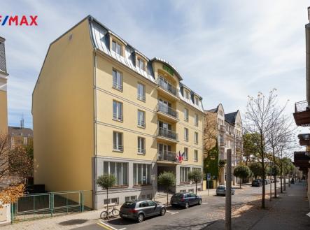 hotel-brussel-pohled-z-ulice....jpg | Prodej - hotel, 2 963 m²
