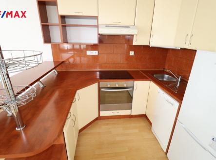4-1.jpg | Pronájem bytu, 2+kk, 53 m²
