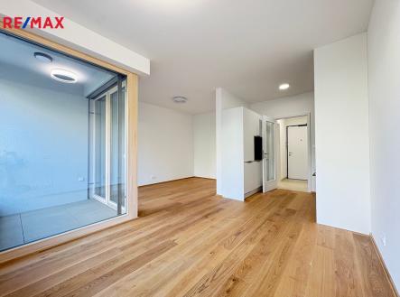 Pronájem bytu, 1+kk, 36 m² obrázek