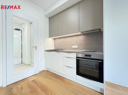 3.jpg | Pronájem bytu, 1+kk, 36 m²