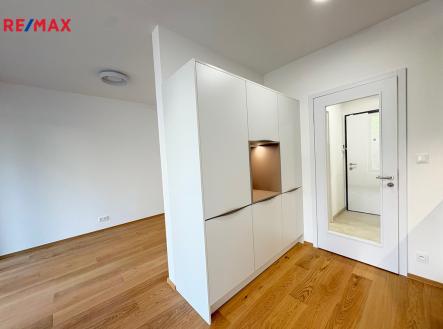 4.jpg | Pronájem bytu, 1+kk, 36 m²