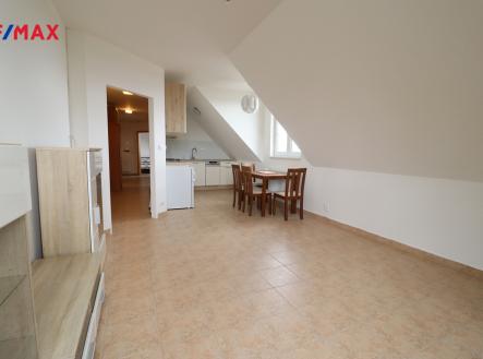 Pronájem bytu, 2+kk, 57 m² obrázek