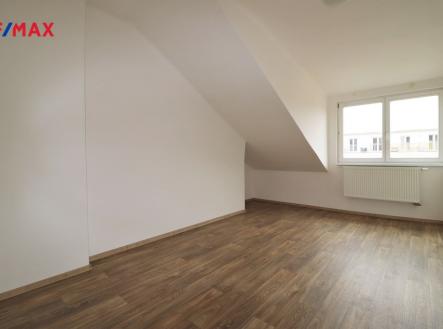 1. pokoj | Pronájem bytu, 2+1, 50 m²
