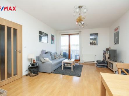 Obývací pokoj s kuchyňským koutem | Pronájem bytu, 2+kk, 63 m²