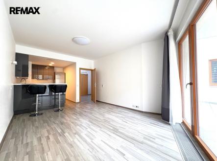 Obývací pokoj s kuchyňským koutem | Prodej bytu, 2+kk, 74 m²